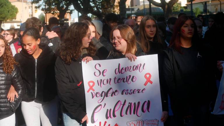 Ravenna, in marcia contro la violenza sulle donne - Gallery