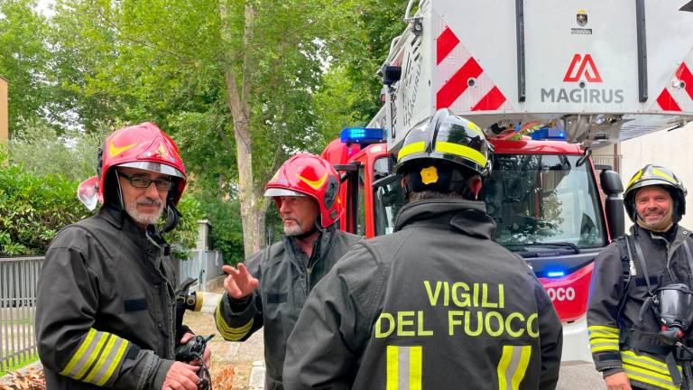 Cesenatico, tre incendi: all’interno di un albergo, in un appartamento a Valverde ed in una casa vacanze di Villamarina - VIDEO GALLERY