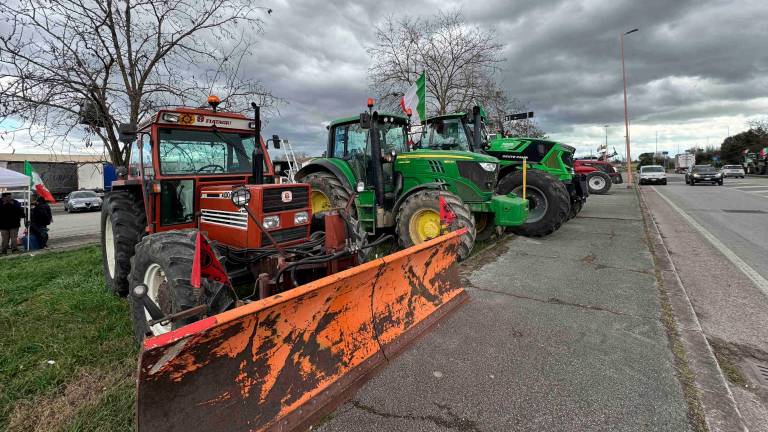 Cesena, torna la protesta dei trattori. Ieri l’incontro con il sindaco: «Al lavoro per riattivare la Consulta agricola»