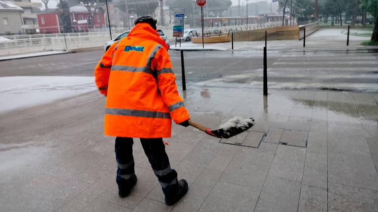 Piano neve a Riccione: pronte 50 tonnellate di sale