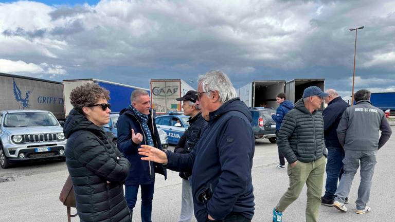 Cesena, torna la protesta dei trattori. Ieri l’incontro con il sindaco: «Al lavoro per riattivare la Consulta agricola»