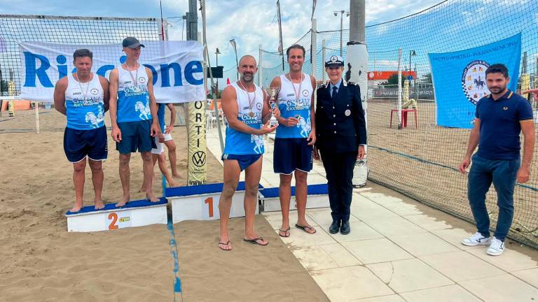 La premiazione del beach volley 2x2