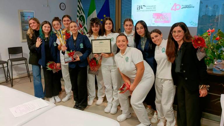 Ravenna, premiate le vincitrici del campionato italiano di estetica