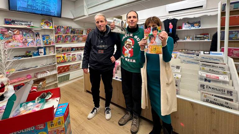 Giovane psicologo di Cesena fa rinascere dopo 8 anni e con tanti servizi in più, l’edicola di Villa Chiaviche - FOTOGALLERY