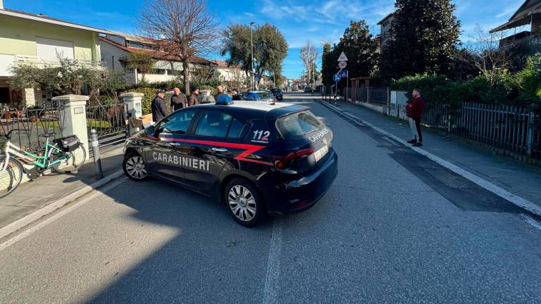 Malore e caduta mentre pedalava a due passi da casa: morto a Fiumicino di Gatteo