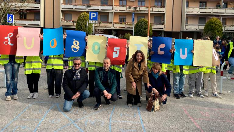 “Basta auto e ingorghi davanti alla scuola”: a Cesena il progetto continua a Villarco