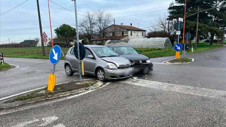 Cesena, incidente all’incrocio tra le vie Redichiaro e Calabria