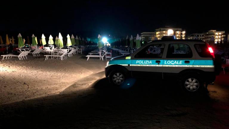 Ubriaco, tampona scooter e scappa. Bloccato dall’amico del ferito a Cervia