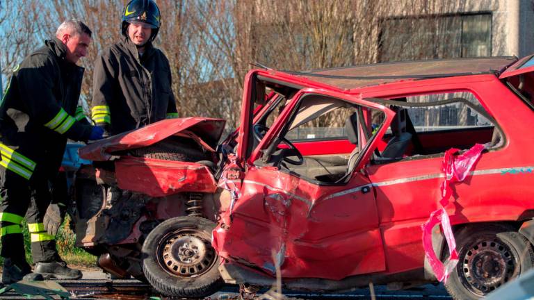 Ravenna, altro grave incidente la vigilia di Natale a San Bartolo. Due feriti, uno dei quali grave