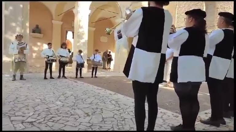 Il Palio di Cesena è salito all'abbazia del Monte VIDEO