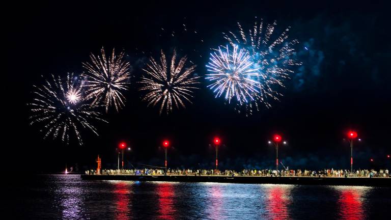 Ravenna, lo spettacolo dei fuochi di Sant’Apollinare VIDEO GALLERY