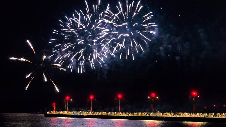 Ravenna, lo spettacolo dei fuochi di Sant’Apollinare VIDEO GALLERY