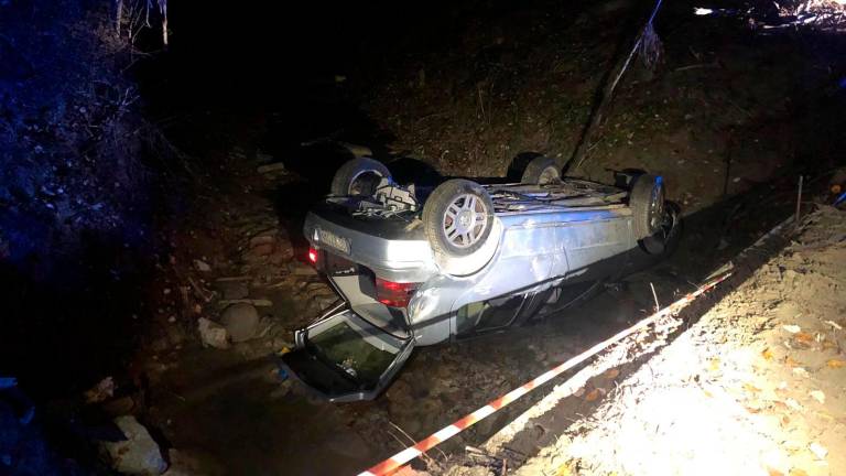 L’incidente in via Torre a Casola (foto MMPH)