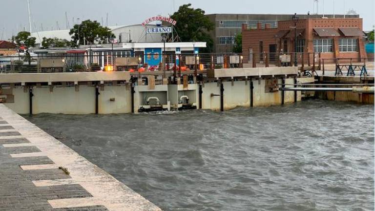 Maltempo in Romagna: a Valverde di Cesenatico ingressioni marine, massima attenzione per la campagna