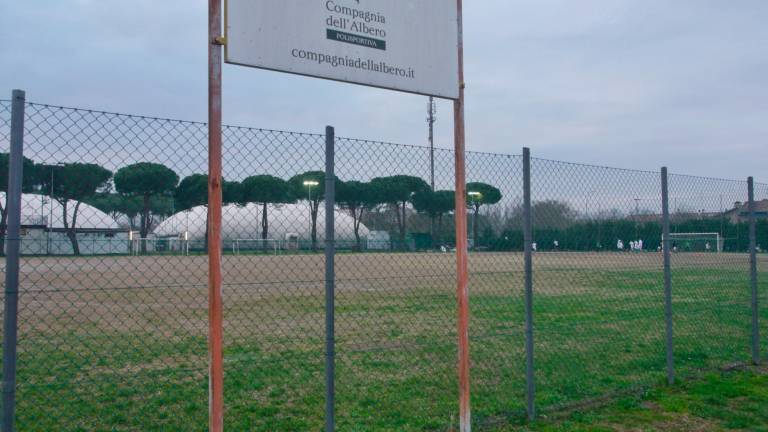 Ravenna: campo da calcio conteso, ricorso respinto e risarcimento a Comune e società rivale