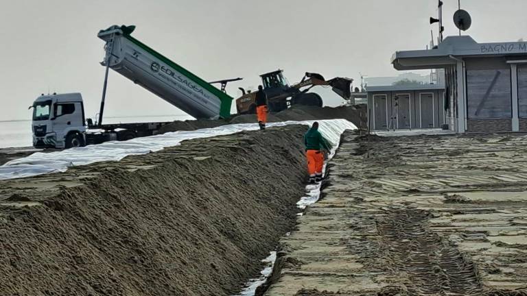 Difesa della costa: dune sperimentali a Cervia e Cesenatico