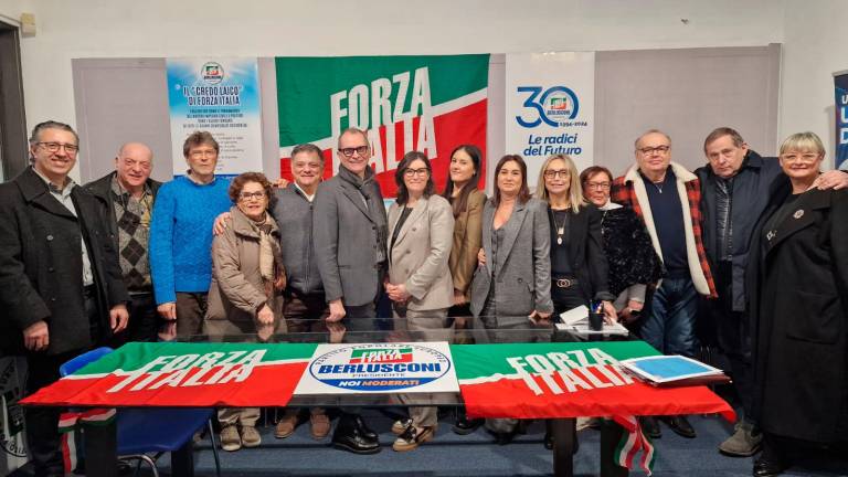 Forlì, Forza Italia inaugura “Casa Azzurra” in Piazza Saffi