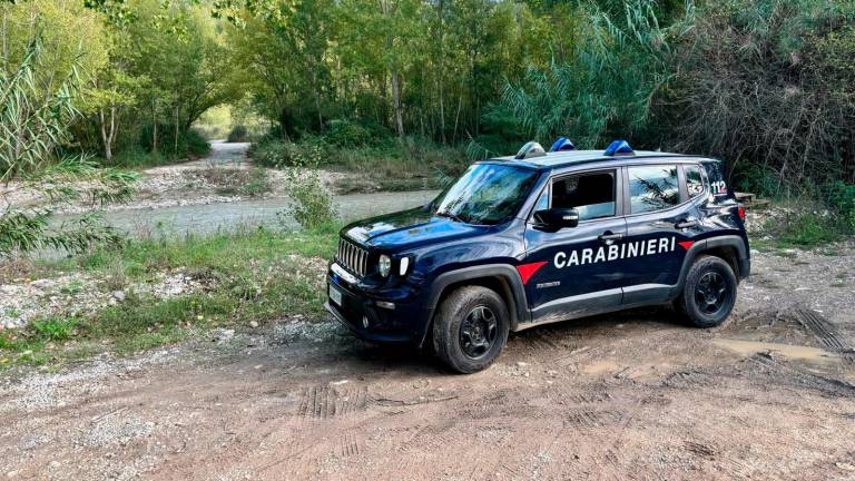 Rimini, trovato il cadavere di un uomo nei pressi del fiume a Taverna di Montecolombo