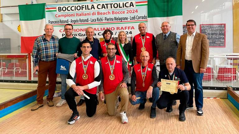 Cattolica, a bocce vincono ovunque: la sindaca premia i campioni d’Italia