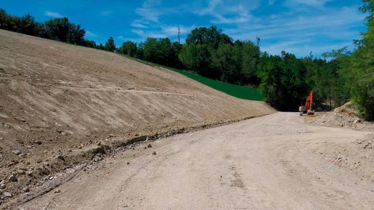 I lavori di ricostruzione della Sp 26 dopo gli eventi alluvionali