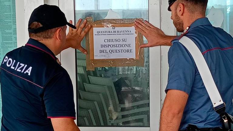 Ravenna, furti e rapine: locale del litorale chiuso per 15 giorni