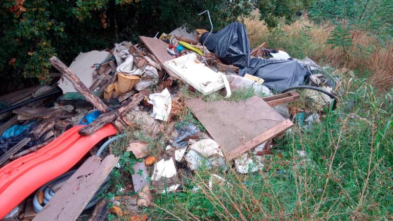 Forlì. Romiti e Cava, è allarme rifiuti