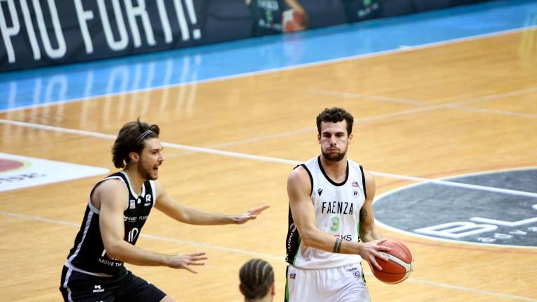 Basket B, Garelli: “Blacks, primo quarto inaccettabile”