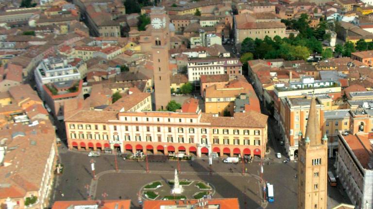 Forlì, celebrazioni per il 25 aprile: concorso per gli studenti per realizzare la locandina ufficiale