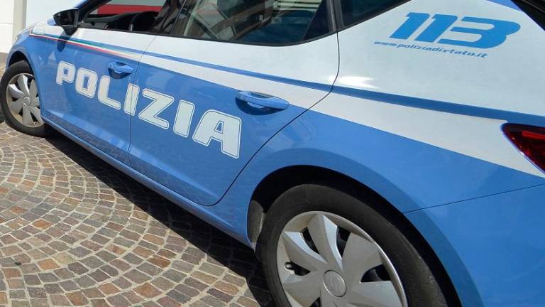 Ravenna, ricercato per violenza sessuale in Germania: la Polizia lo scopre e lo arresta in via Dismano