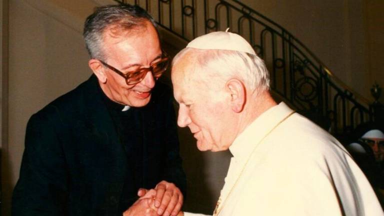 Don Francesco Ricci con Papa Giovanni Paolo II