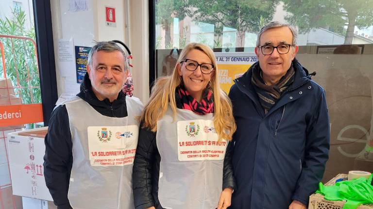 Cesenatico dal cuore d’oro: una raccolta alimentare da record - Gallery