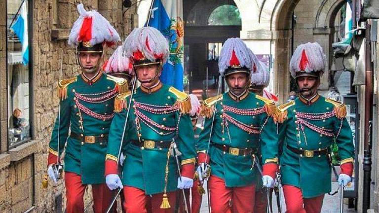 Alcuni militari della Guardia di Rocca