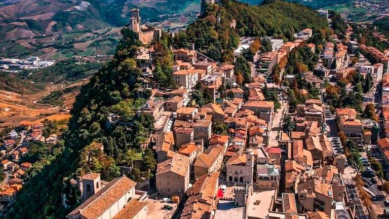 San Marino vuole introdurre un’imposta sui redditi milionari dei “Paperoni”