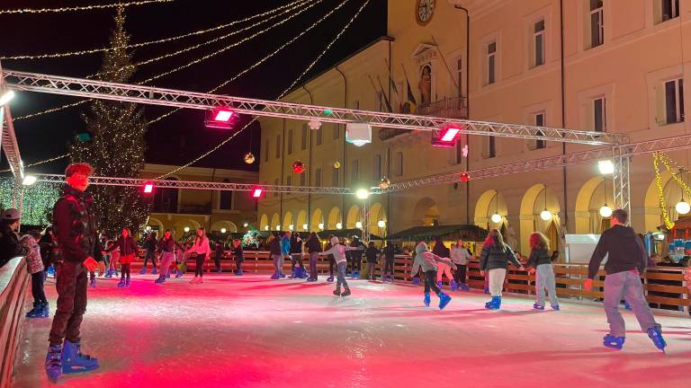 Cervia, la pista di pattinaggio apre sabato 16 novembre