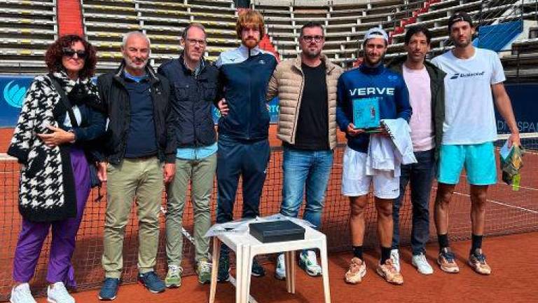 Tennis, Bronzetti trionfa a San Marino