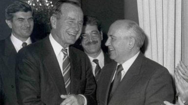 George Bush e Michail Gorbaciov