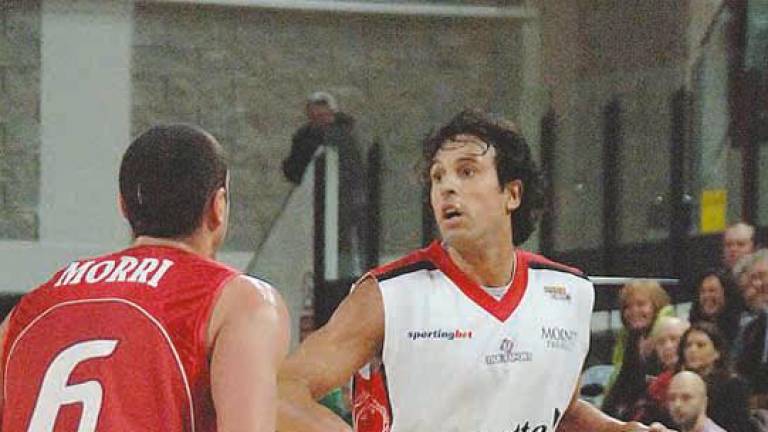 German Scarone contro Mauro Morri nell’ultimo Rimini-Pesaro datato 2007