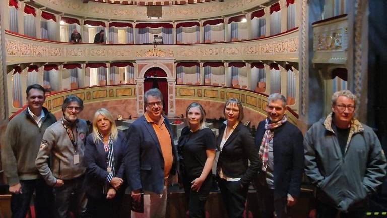 Teatri storici europei: faentina vicepresidente