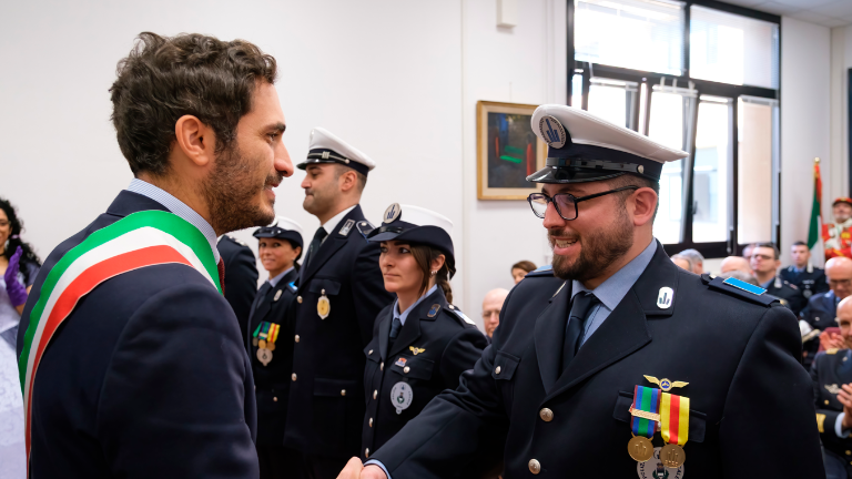 Cesena, “Grazie per il vostro impegno durante l’alluvione”: encomi e riconoscimenti alla festa della Polizia Locale - Gallery