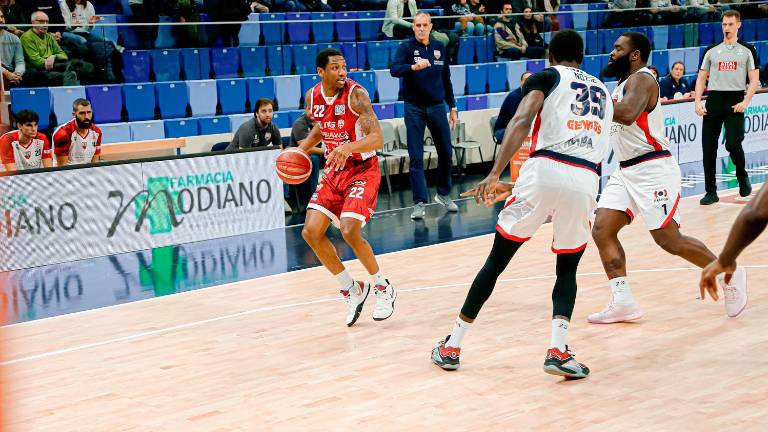 Basket A2, RivieraBanca sconfitta anche a Milano