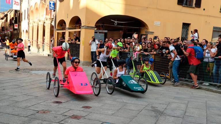 Castel San Pietro, la Mora vince la Carrera numero 70 mentre la gara rosa è stata conquistata dalle Over GALLERY