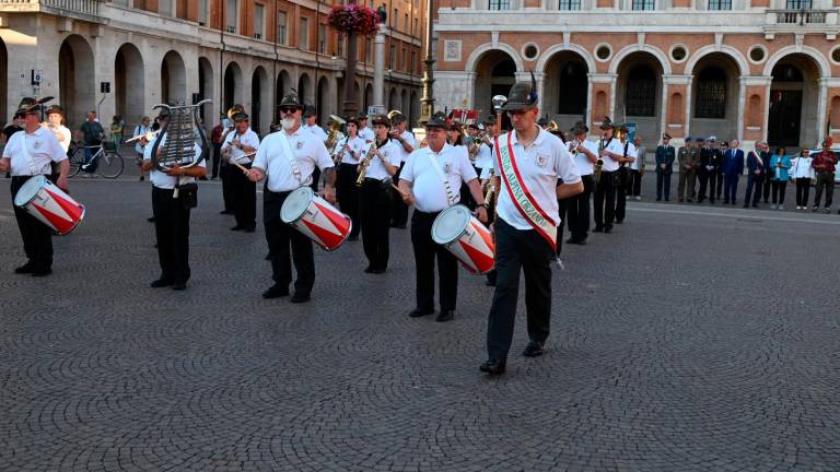 Forlì, gli alpini festeggiano il 50° anniversario VIDEO