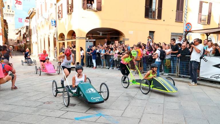 Castel San Pietro, la Mora vince la Carrera numero 70 mentre la gara rosa è stata conquistata dalle Over GALLERY