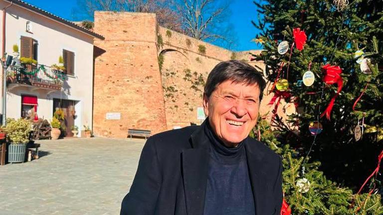 Per Gianni Morandi pranzo a Montenovo e passeggiata a Montiano