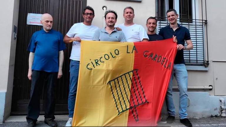 Nella foto da sx Luca Casadio (Factotum) e i membri del Consiglio Direttivo: da sx Luca Rambaldi (Consigliere), Marco Merli (Consigliere), Mattia Simionato (Presidente), Francesco Morini (Segretario/Tesoriere), Filippo Taroni (Vicepresidente)