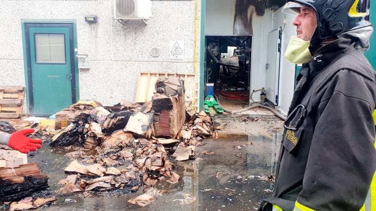 Incendio allo stabilimento Riccione Piadina a San Giovanni in Marignano - foto