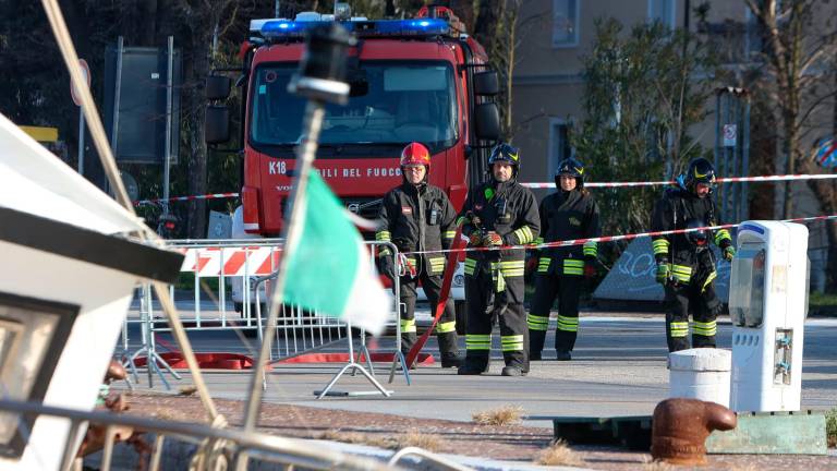 “Sversamento di gasolio e disastro ecologico a Rimini”: il video dell’esercitazione VIDEO GALLERY