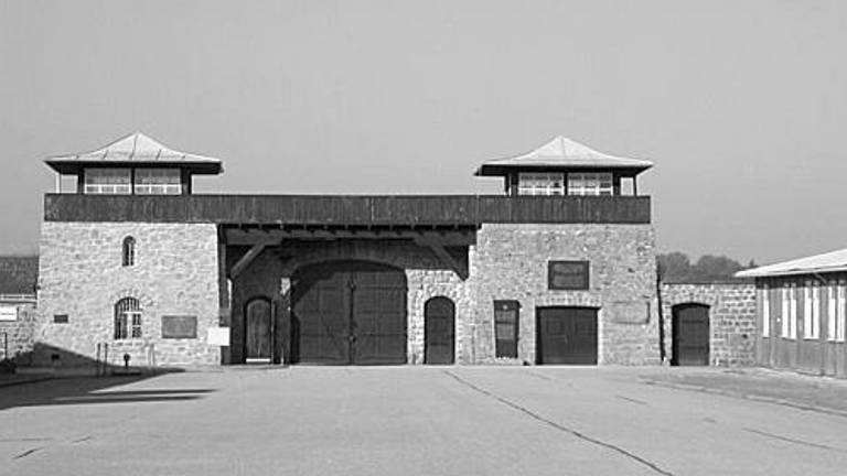 Viaggi della memoria: il Comune di Rimini e l’Isiss di Novafeltria vincono il bando e visiteranno Mauthausen, il castello di Harteim e Ventotene