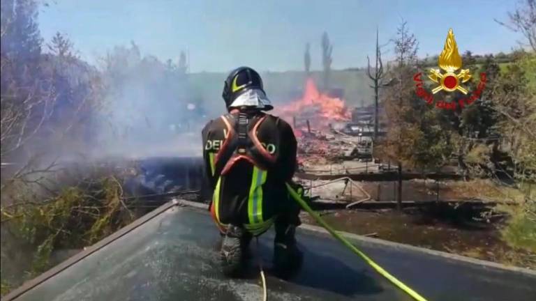 Rimini. Villette ridotte in cenere nel maxi rogo, pensionato assolto