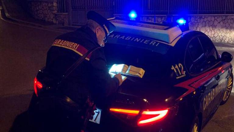 Ravenna, i controlli dei Carabinieri durante le feste: 2 arresti per furto, denunciate 37 persone